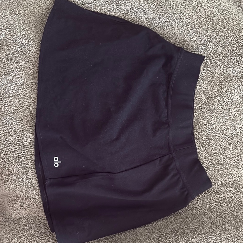 ALO Yoga Classic Black Skirt